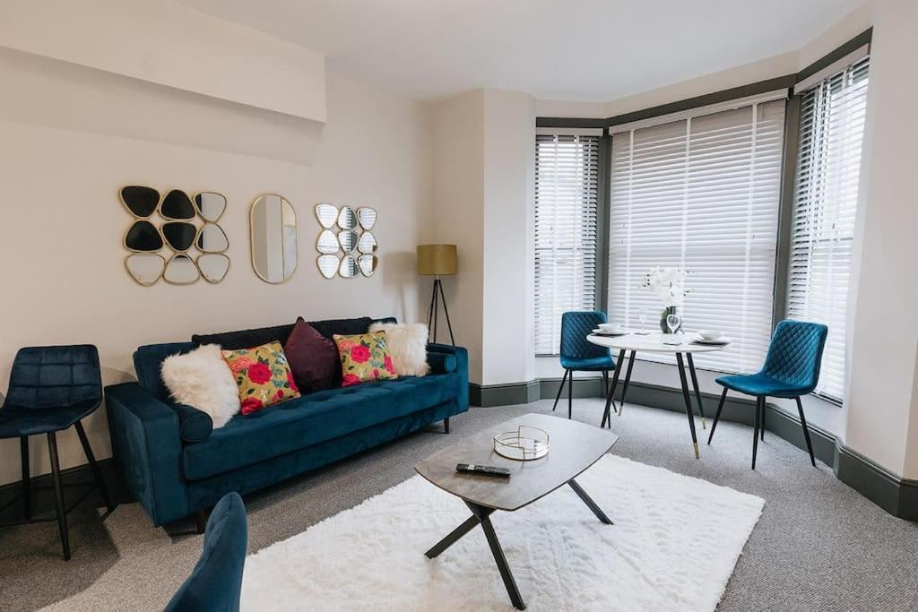 Grove House No.07 - Luxury Apartment Close To The Llandudno Beach Buitenkant foto