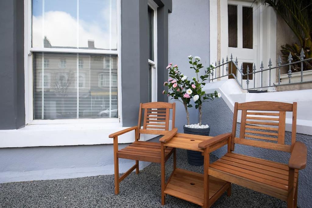 Grove House No.07 - Luxury Apartment Close To The Llandudno Beach Buitenkant foto
